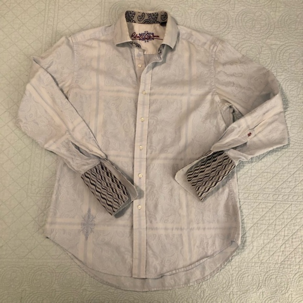 Robert Graham button down shirt. Men’s size small.